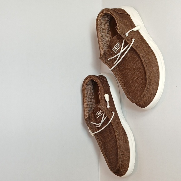 Reef Men's Cushion Coast Lightweight brown Loafer Men's Shoes size 9 - Picture 4 of 9